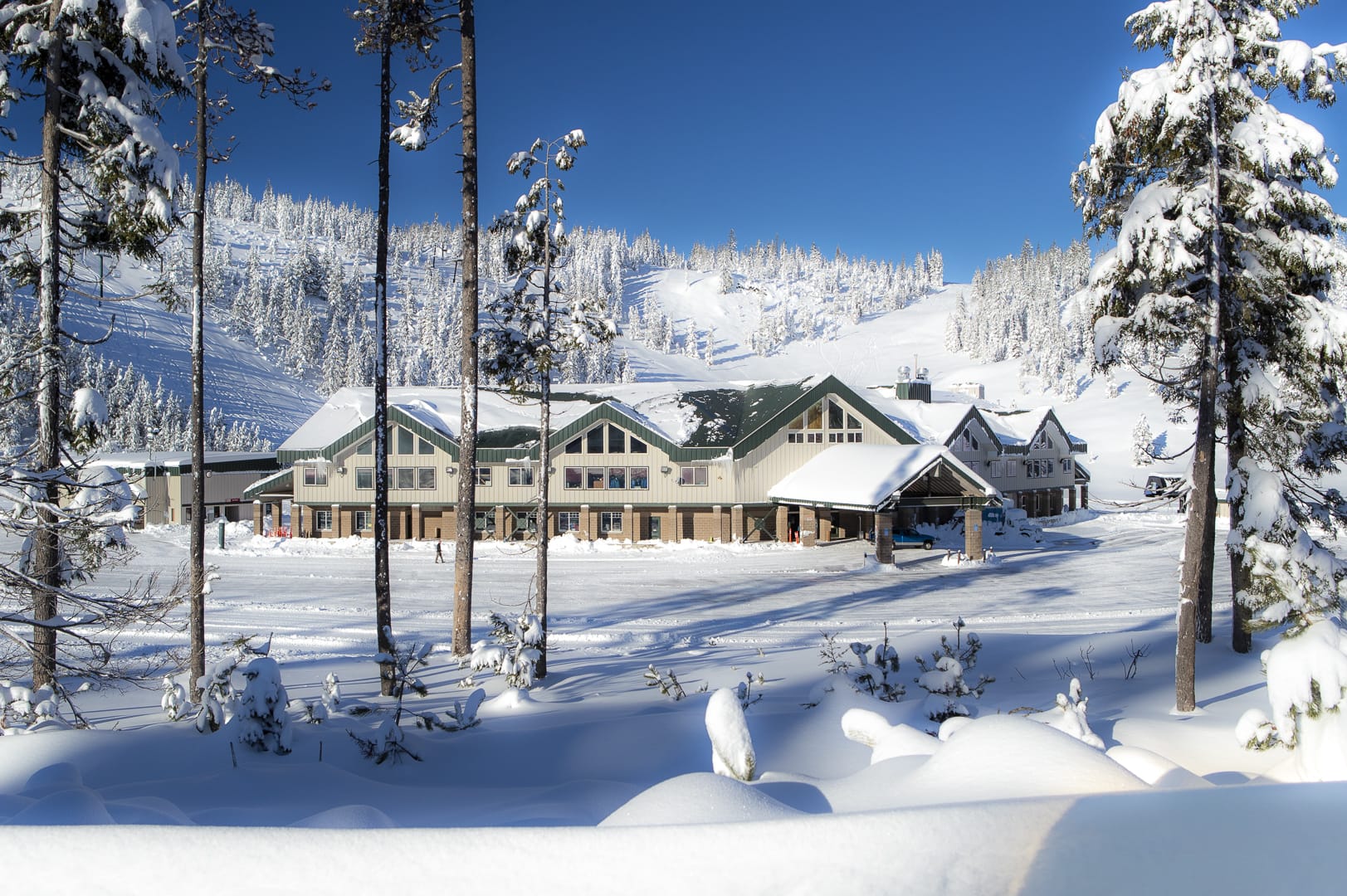 Hoodoo Ski Area in USA - snow on the ground.