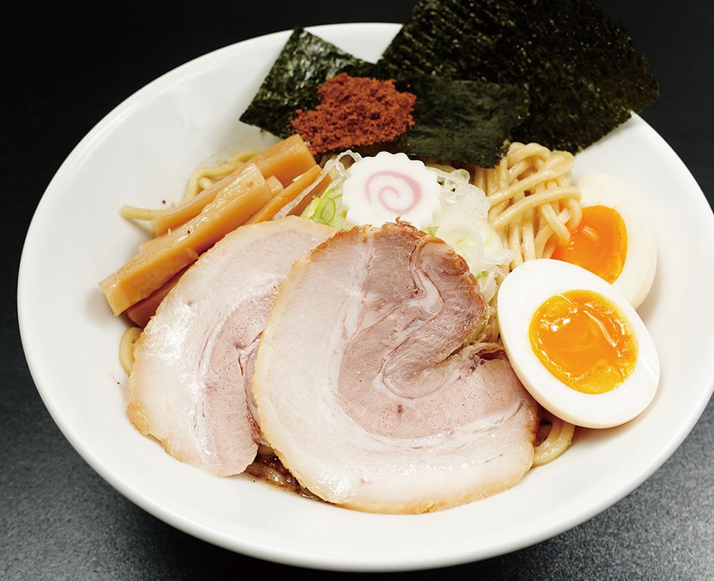 Shirakaba 2in1 in Japan - a bowl of food.