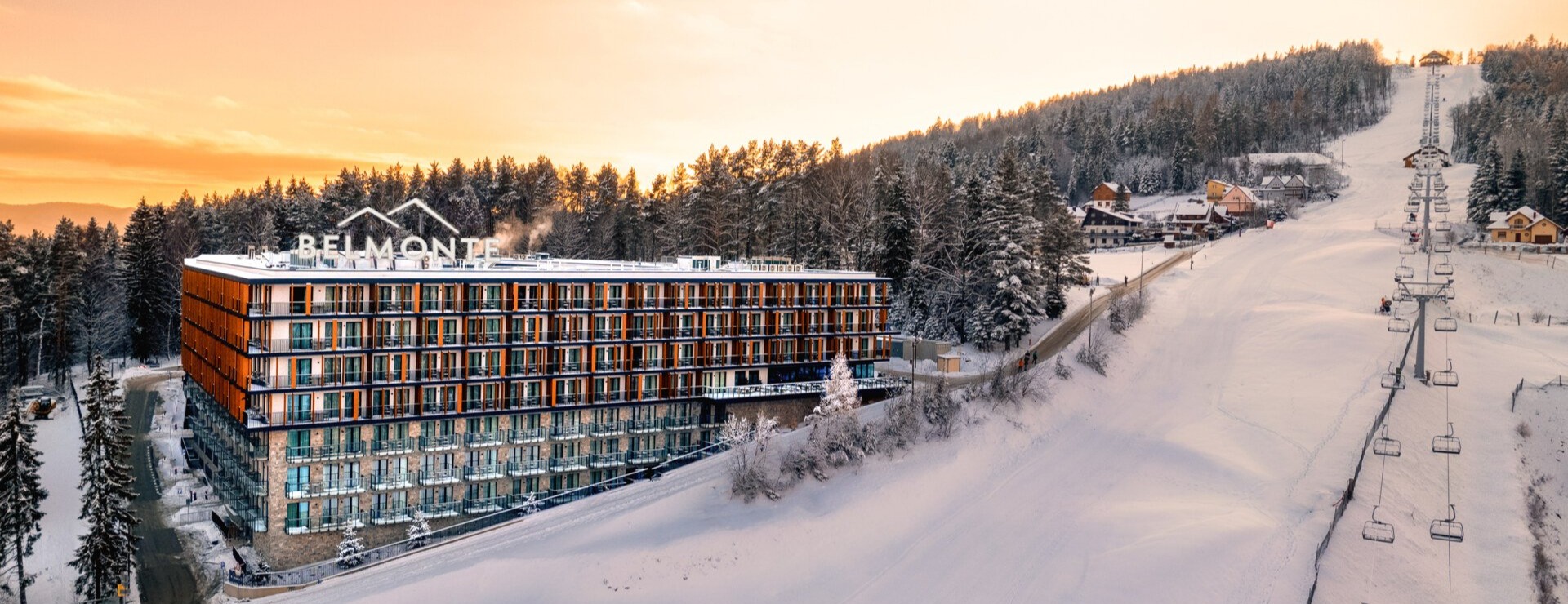 Master Ski – Tylicz in Poland: an aerial view of a ski resort in the mountains.