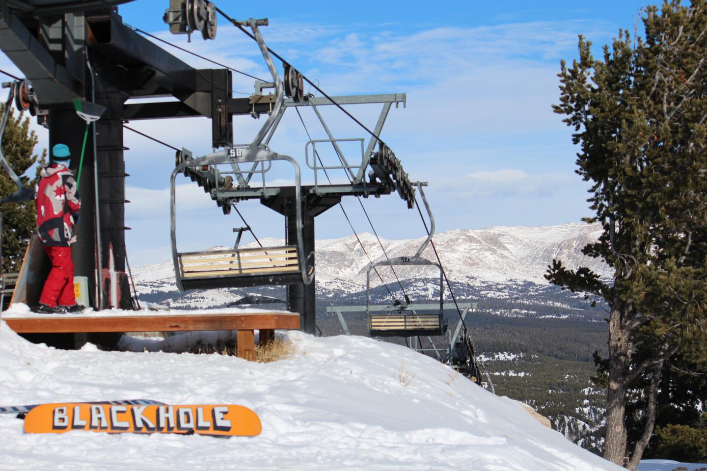 Meadowlark Ski Lodge in USA - snow on the ground.