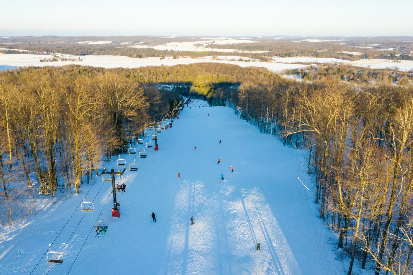 Peek n Peak in USA - the snow covered ground.