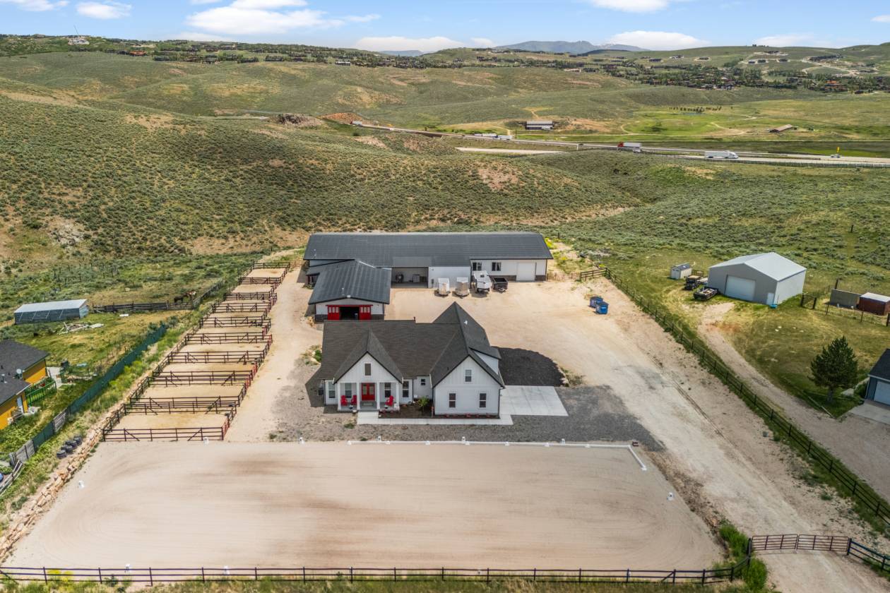 Silver Summit in Canada - an aerial view of the property.