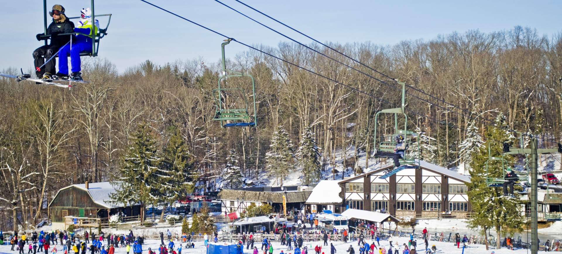 Spring Mountain in USA - a group of skiers.