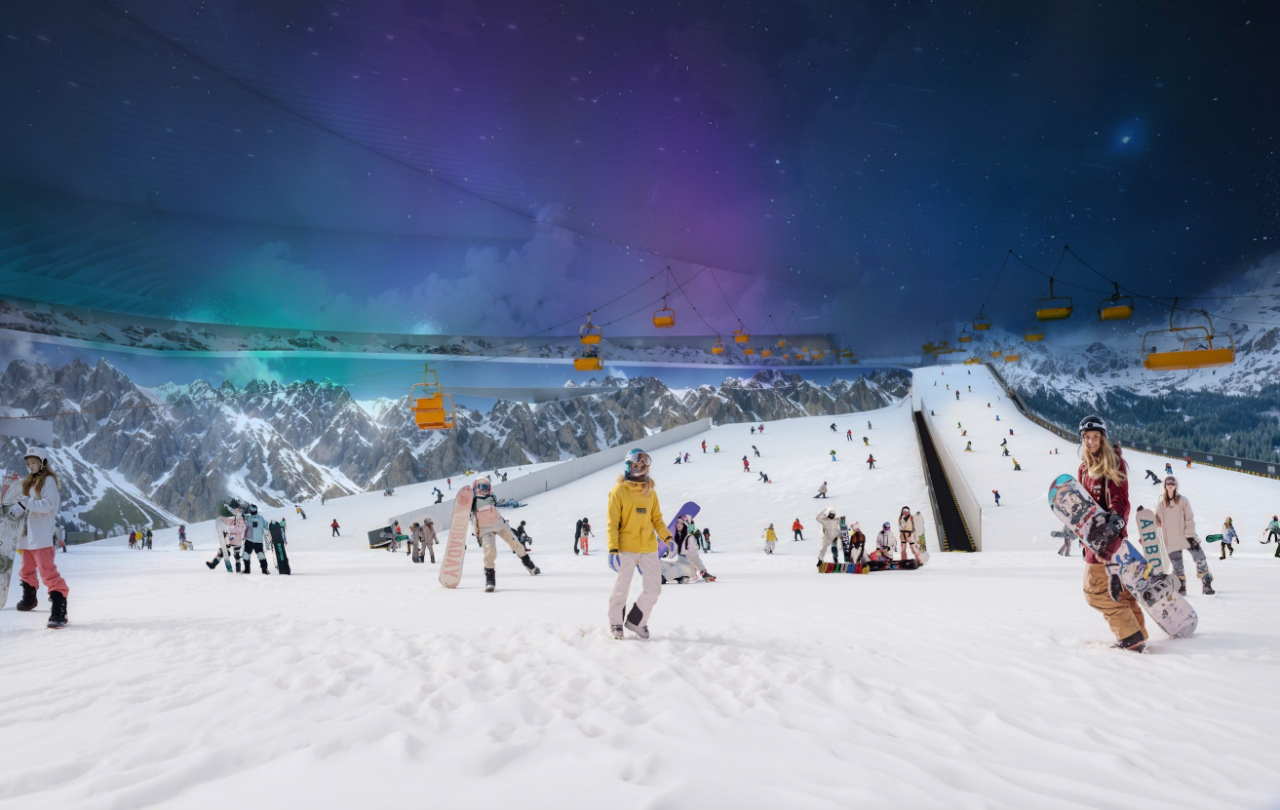 SnowWorld Amnéville in France - snow on the ground.