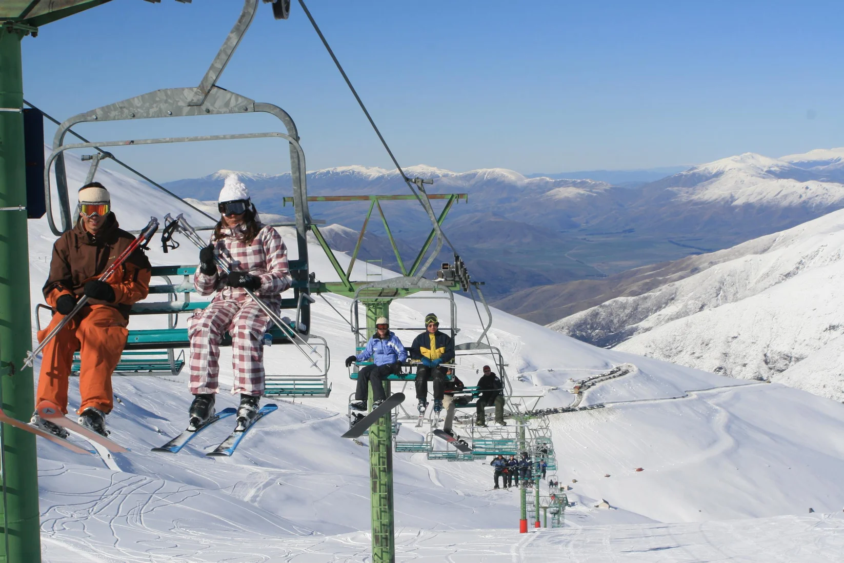 Mt Dobson in New Zealand - snow on the ground.