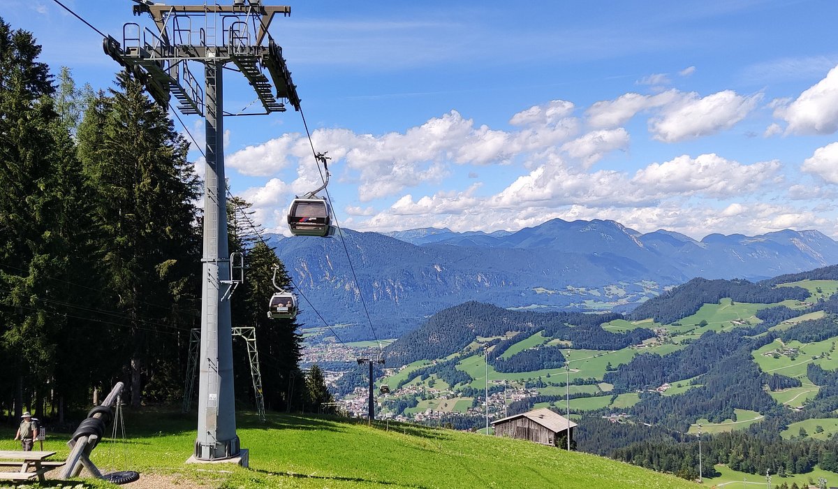Reitherkogelbahn in Austria - a ski lift going up the side of a mountain.