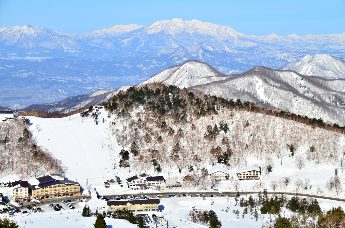 Tanne no mori Okojo in Japan - a view of the mountains from the top of the mountain.