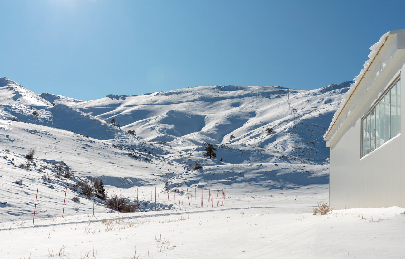 Yıldıztepe in Turkey - a clear blue sky.