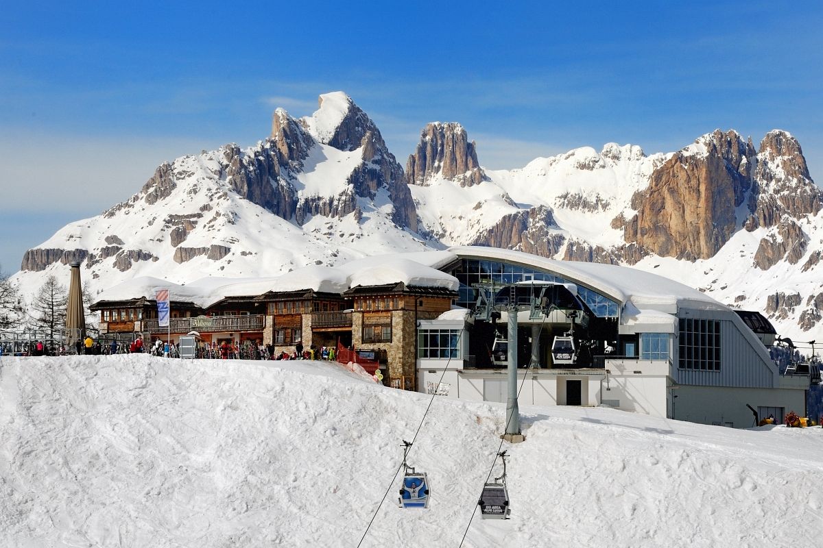 Alpe Lusia – Moena | Bellamonte in Italy - a snow covered mountain.