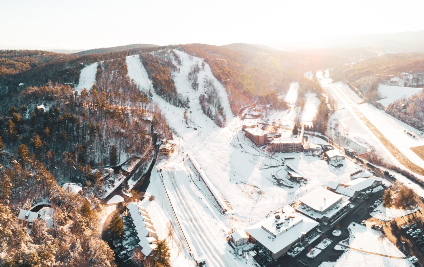 Bryce Resort in USA: an aerial view of a ski resort in the mountains.
