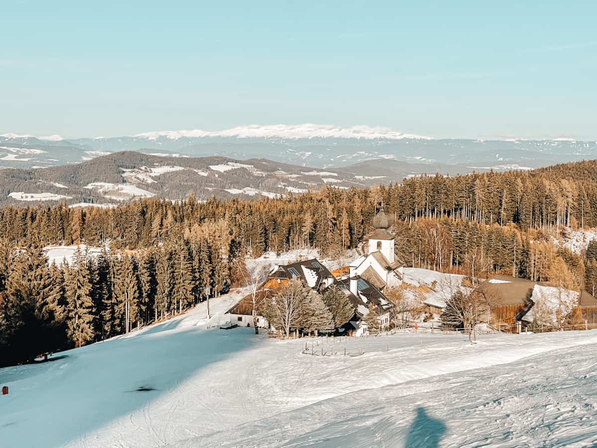 Simonhöhe in Austria: a view of a ski resort in the mountains.