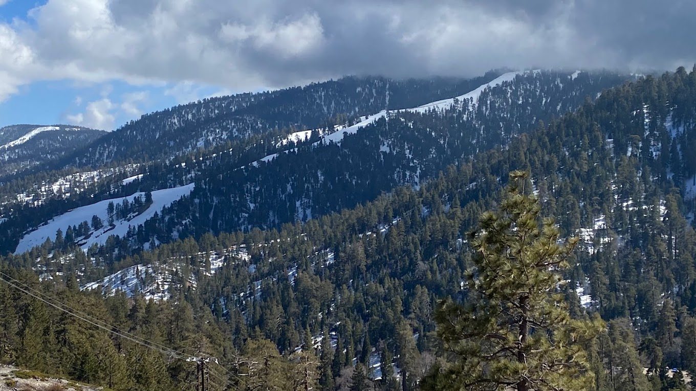 Mountain High North in USA - the view from the top of the mountain.