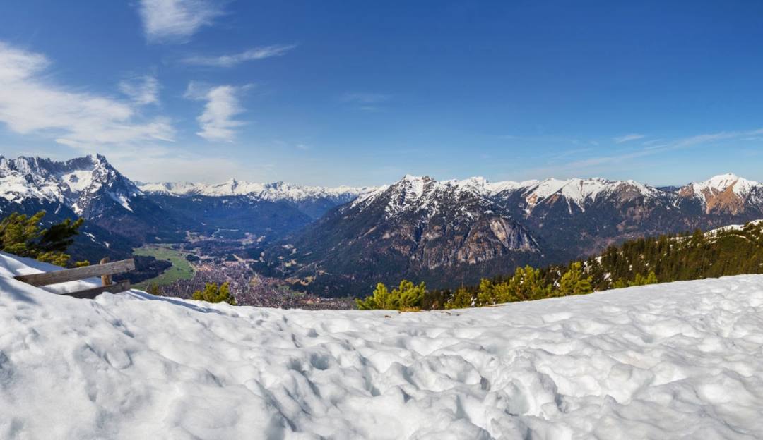 Mountain High North in USA - the view from the top of the mountain.