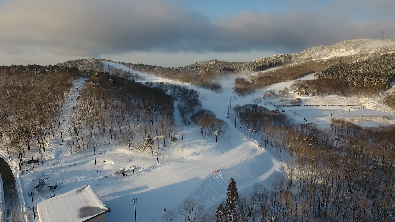 Mineyama Kogen in Japan: an aerial view of a ski resort in the mountains.
