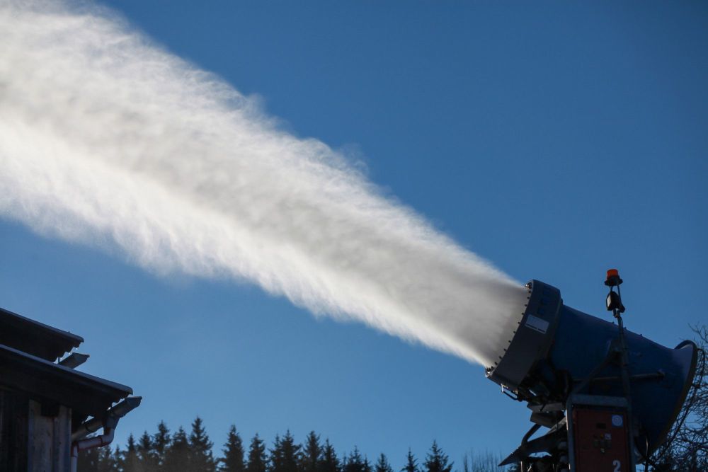 Schwabenbergarena Turnauer Schilift in Austria - a clear blue sky.