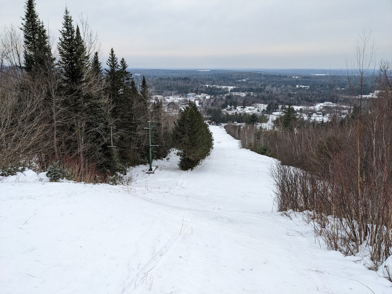 Mt. Jefferson in USA - a view of the town from the top of a hill.