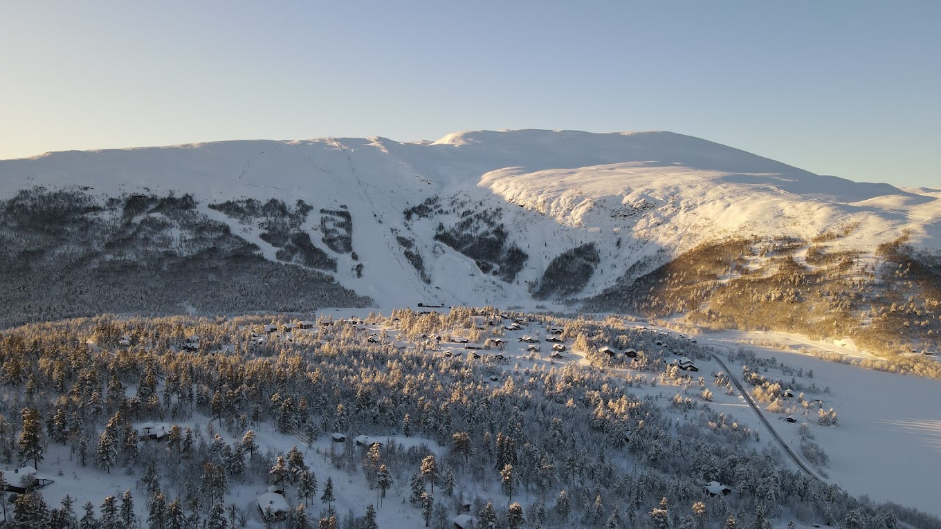 Lemonsjø Alpinsenter in Norway - a view of the mountains from the top of the mountain.
