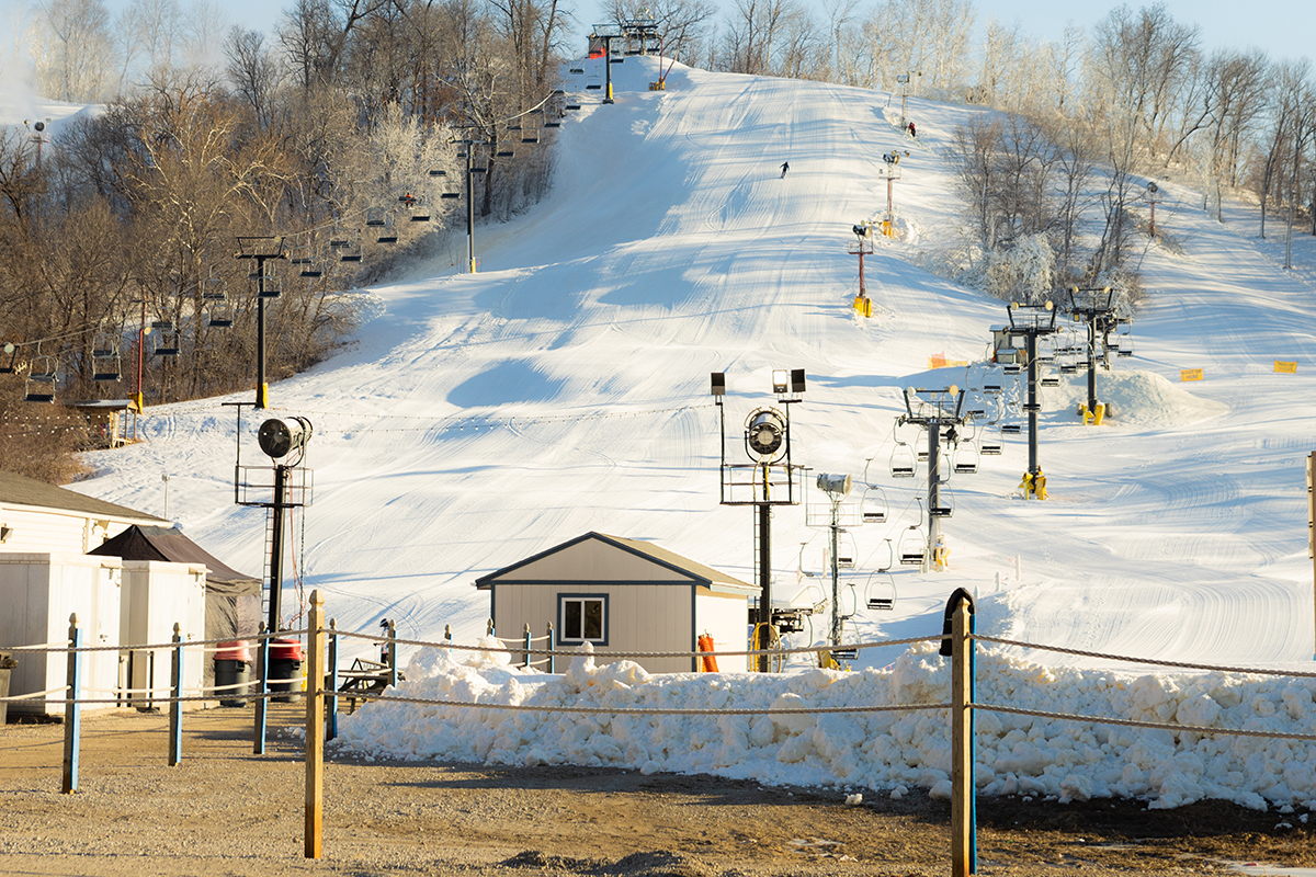 Snow Creek in USA - a ski slope covered in snow.