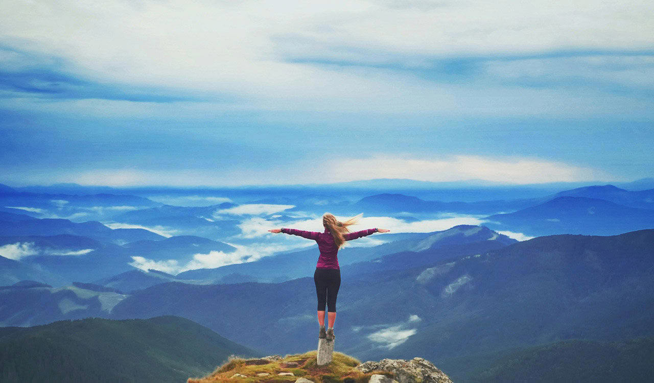 Rigi – Scheidegg | Burggeist in Switzerland - a woman standing on top of a mountain.
