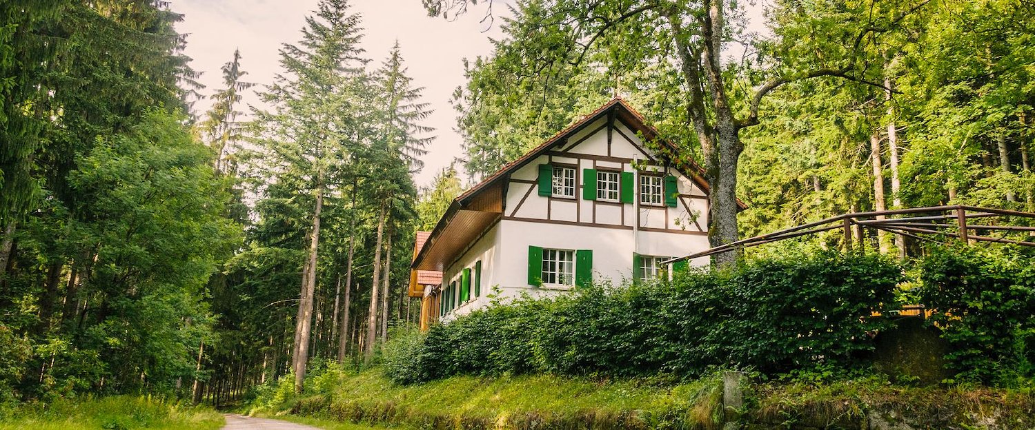 Spitzenberg | ​Köpfle – Innerlehen in Germany - a small house in the middle of a forest.