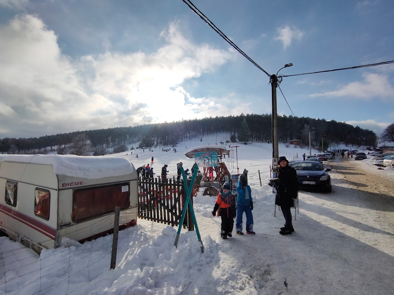 Sneško Goč in Serbia - a group of people that are standing in the snow.