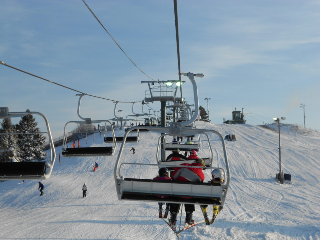 Villa Olivia – Bartlett in USA - a snow covered ski slope.