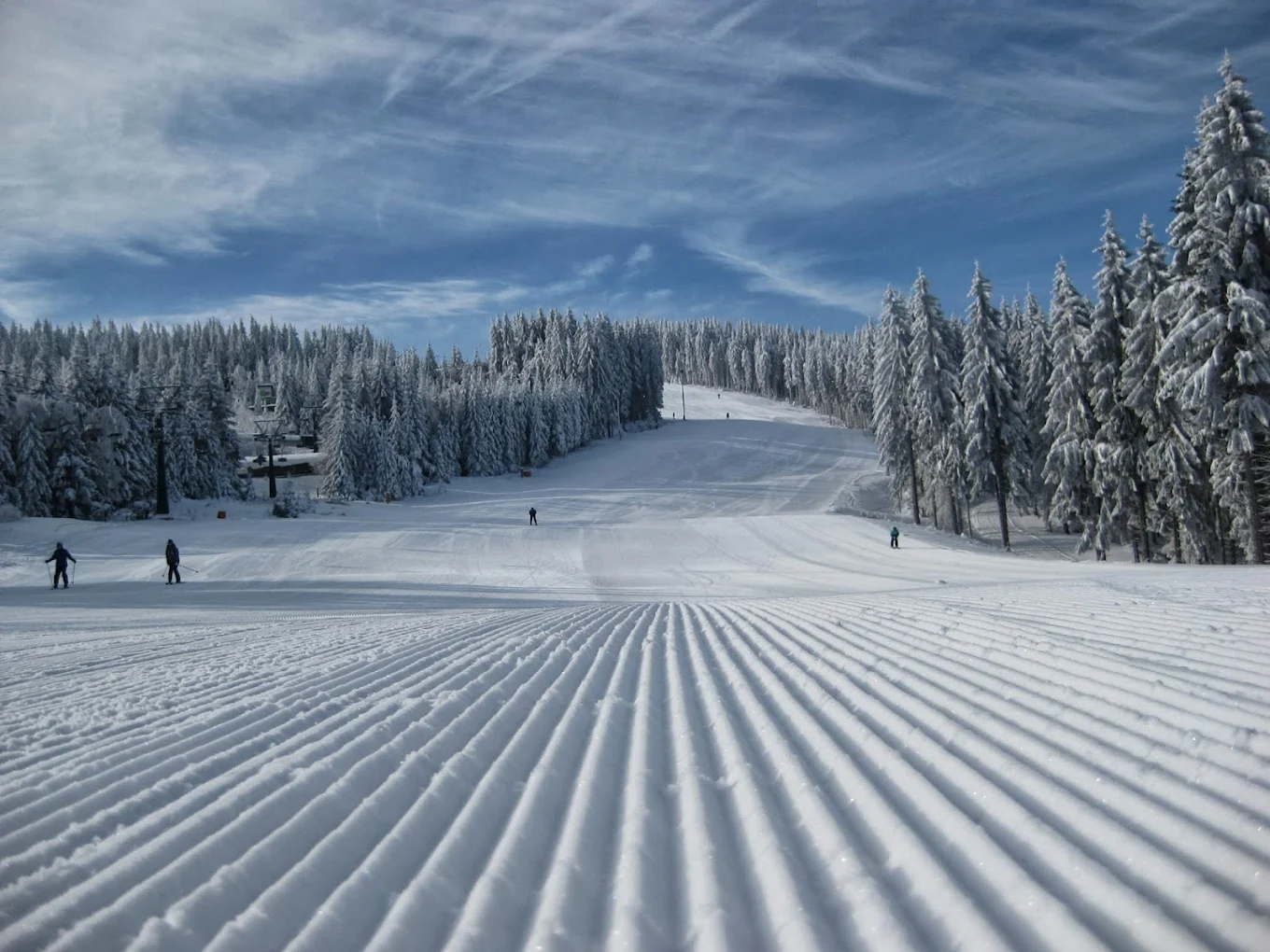 Fallbachhang – Oberhof in Germany - tracks in the snow.
