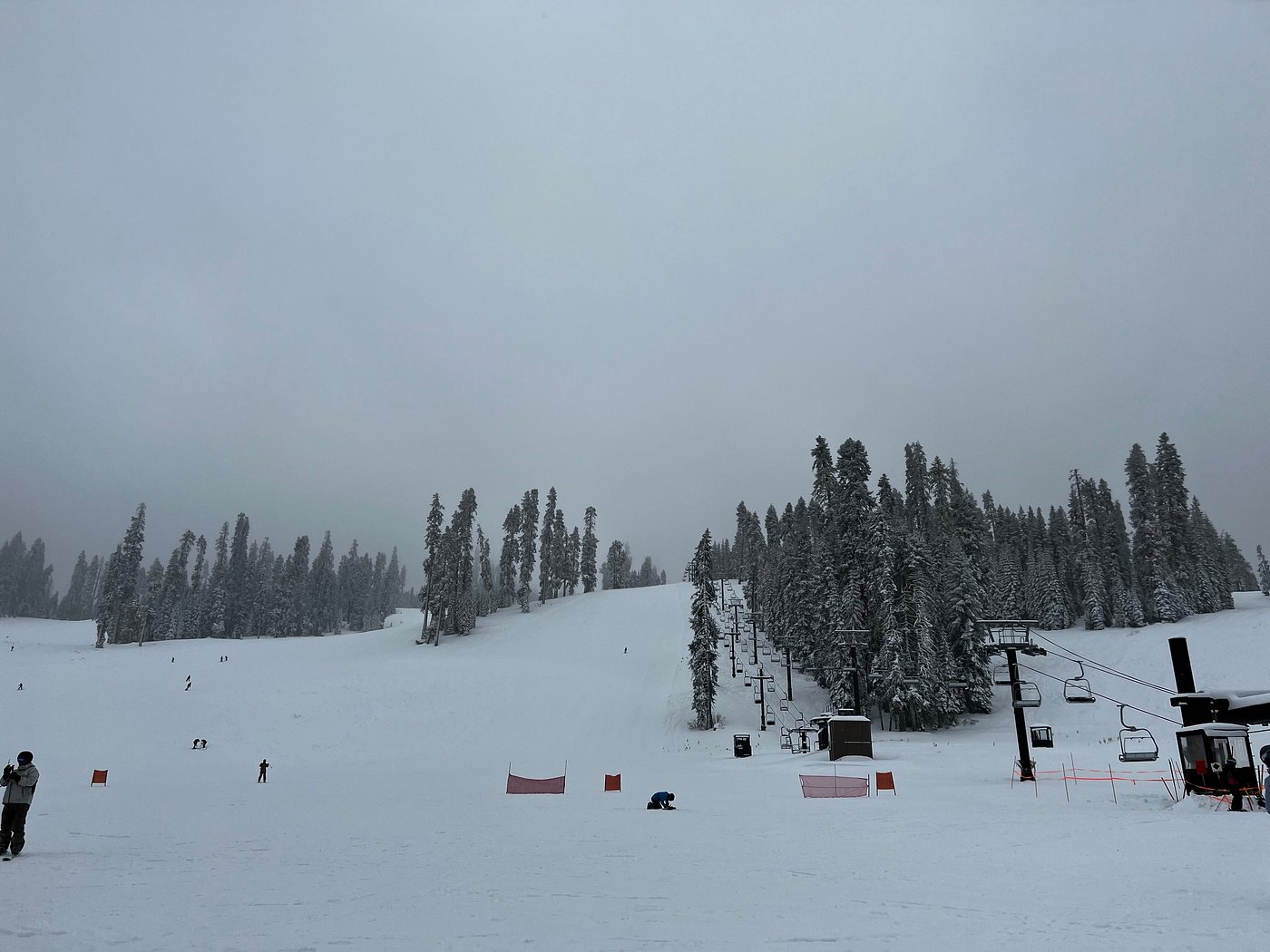 A winter sports scene on Badger Mountain Washington State USA showing a ski resort with snow-covered slopes creating a stunning winter scenery.