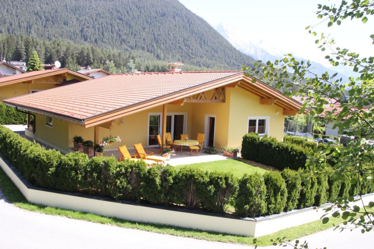 Grünberg – Obsteig in Austria - the house is yellow.