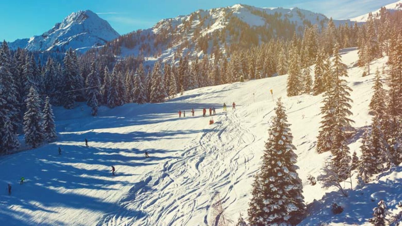 Schwarzer Mann – Prüm in Germany - people skiing on the slopes of a mountain.