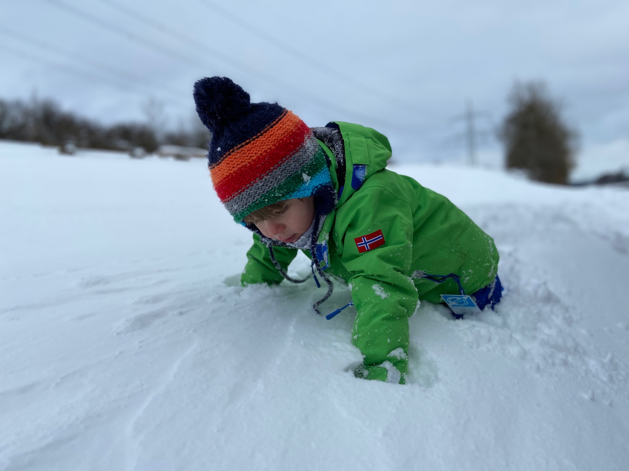 Am Richtergrund – Hermsdorf in Germany - a small child playing in the snow.