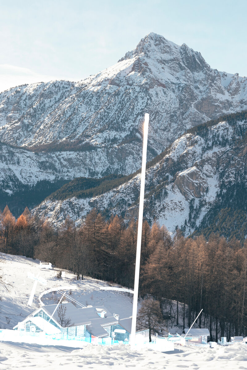 Artesina Mondoleski in Italy - snow on the ground.