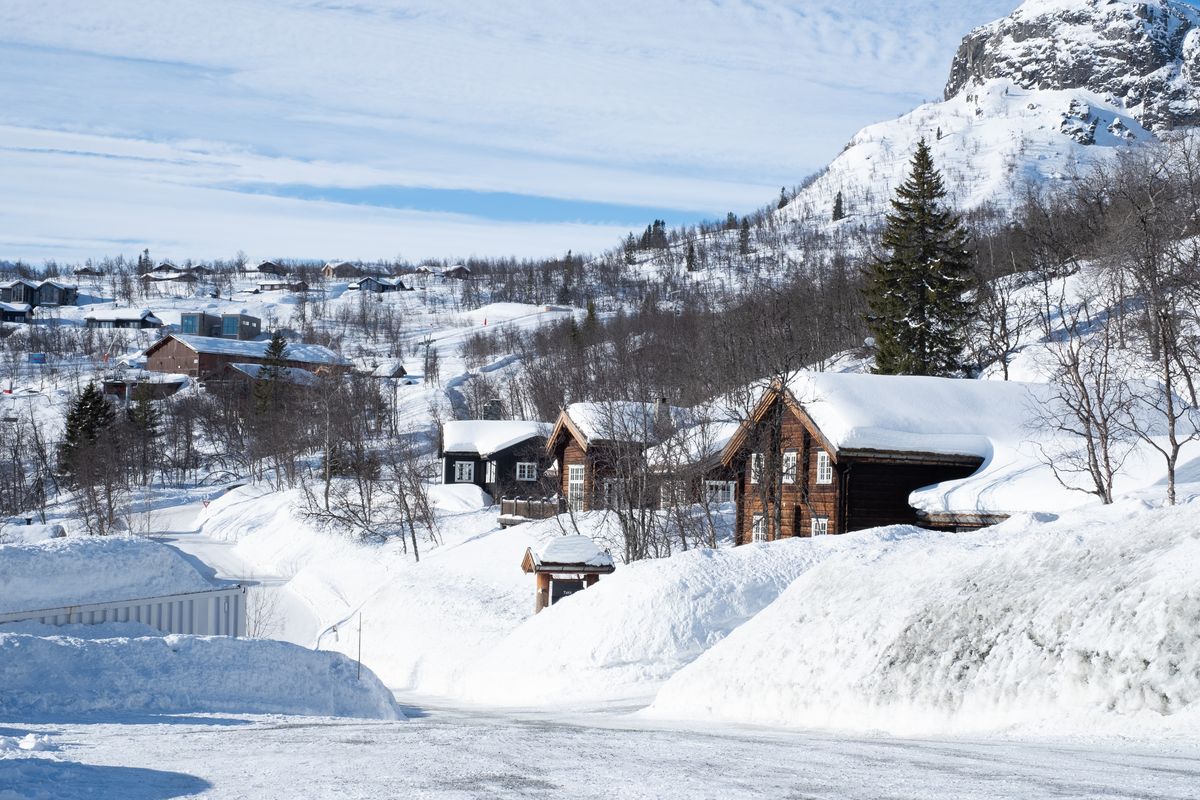 Spökbacken in Sweden - a snow covered street in a small town.