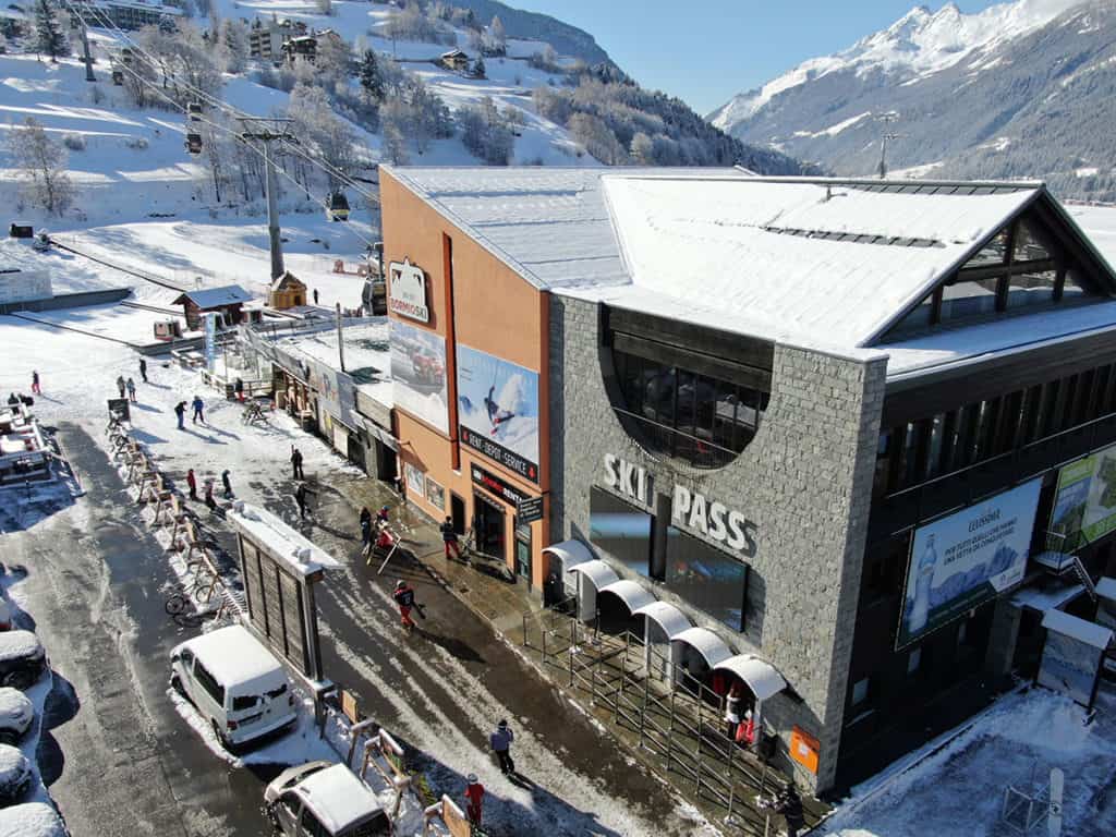 Bormio – Cima Bianca in Italy: a view of a ski resort in the mountains.