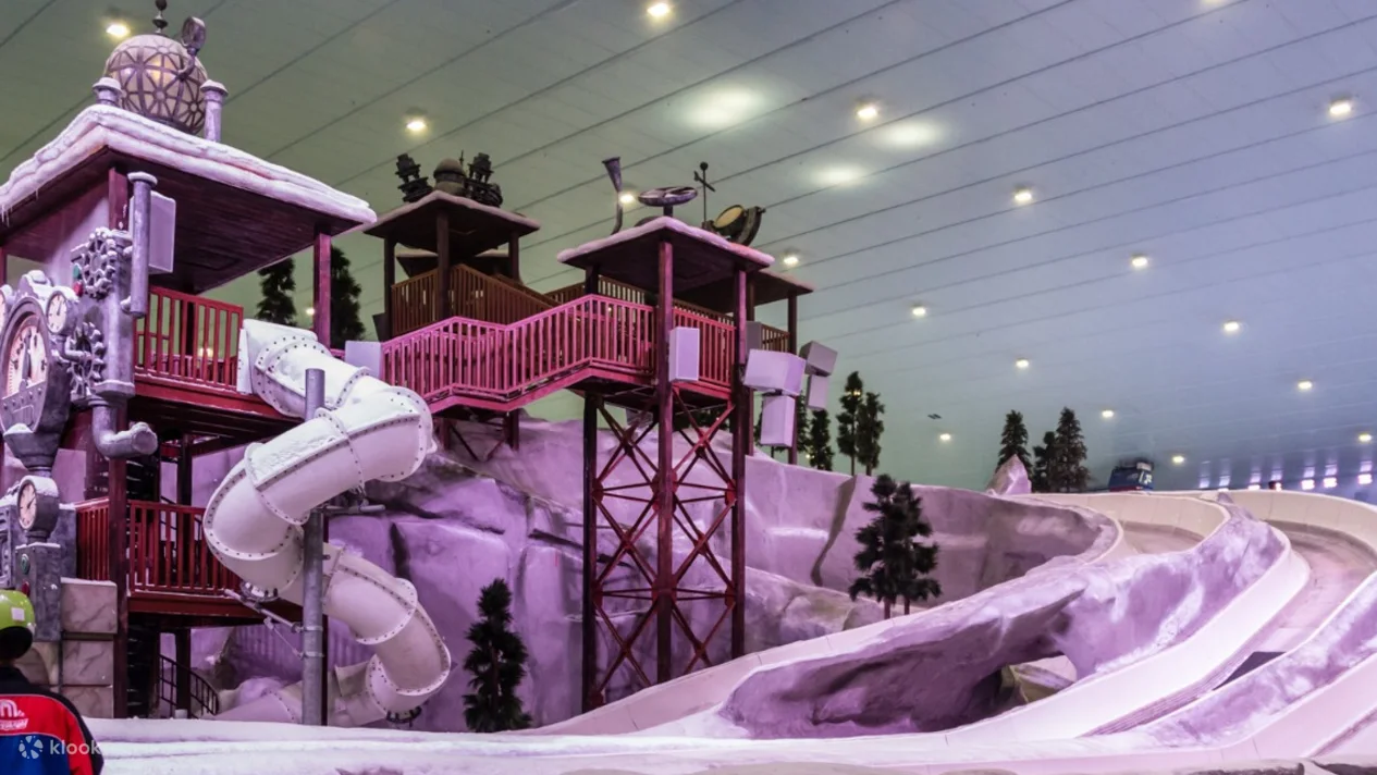 Ski Egypt in Egypt - an indoor play area with slides, slides and slides.