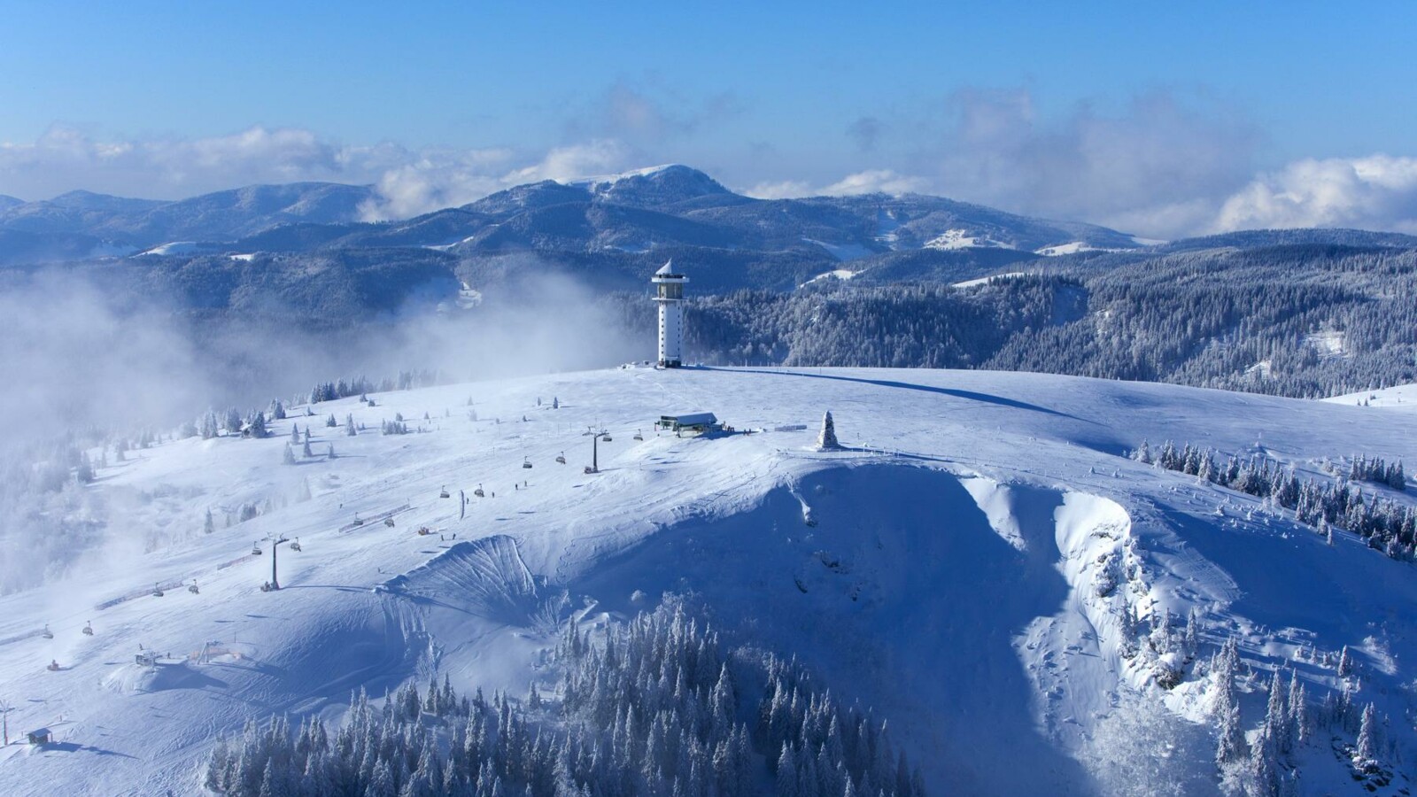 Feldberg – Seebuck | ​Grafenmatt | ​Fahl in Germany - the view from the top of the mountain in winter.