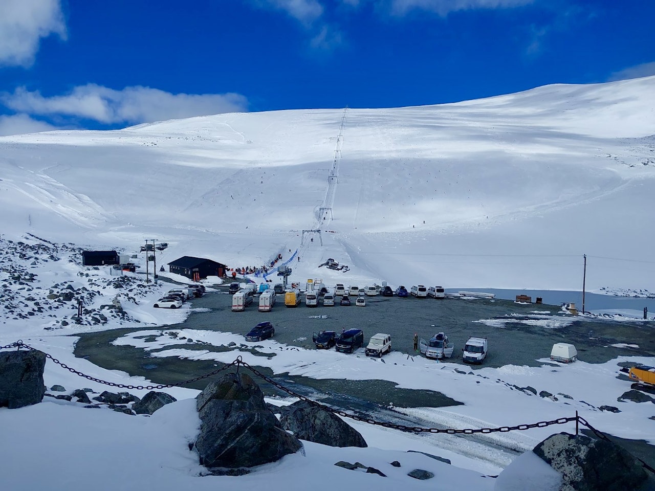 Galdhøpiggen Sommerskisenter – Juvass in Norway - snow on the ground.