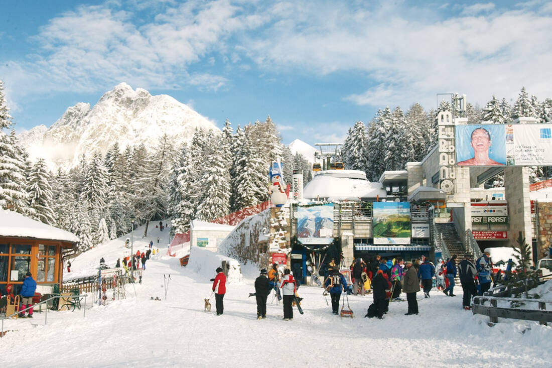 Gasse – Ridnaun in Italy - blue sky with white clouds.