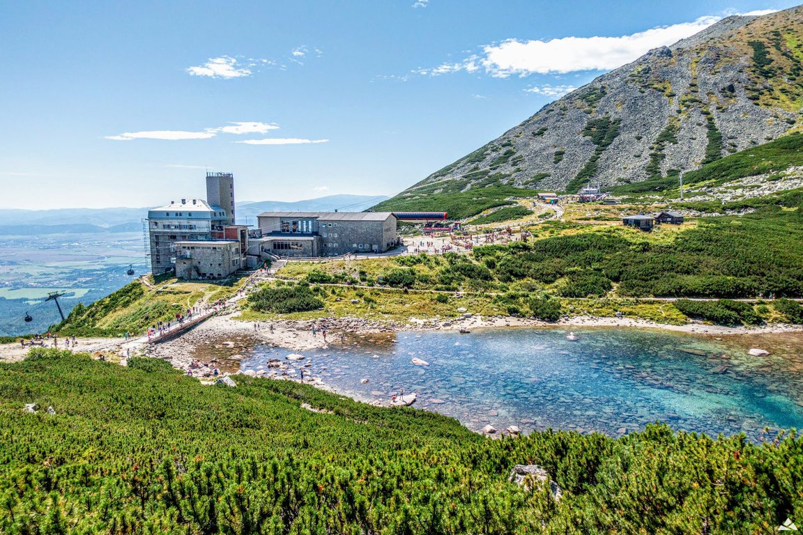 Tatranská Lomnica in Slovakia: a large building on the side of a mountain.