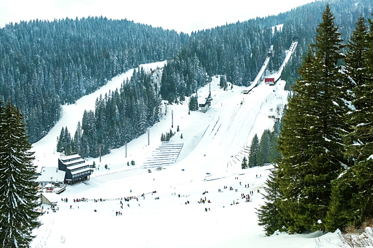 Ponijeri – Kakanj in Bosnia and Herzegovina - a snow covered ski slope with trees in the background.