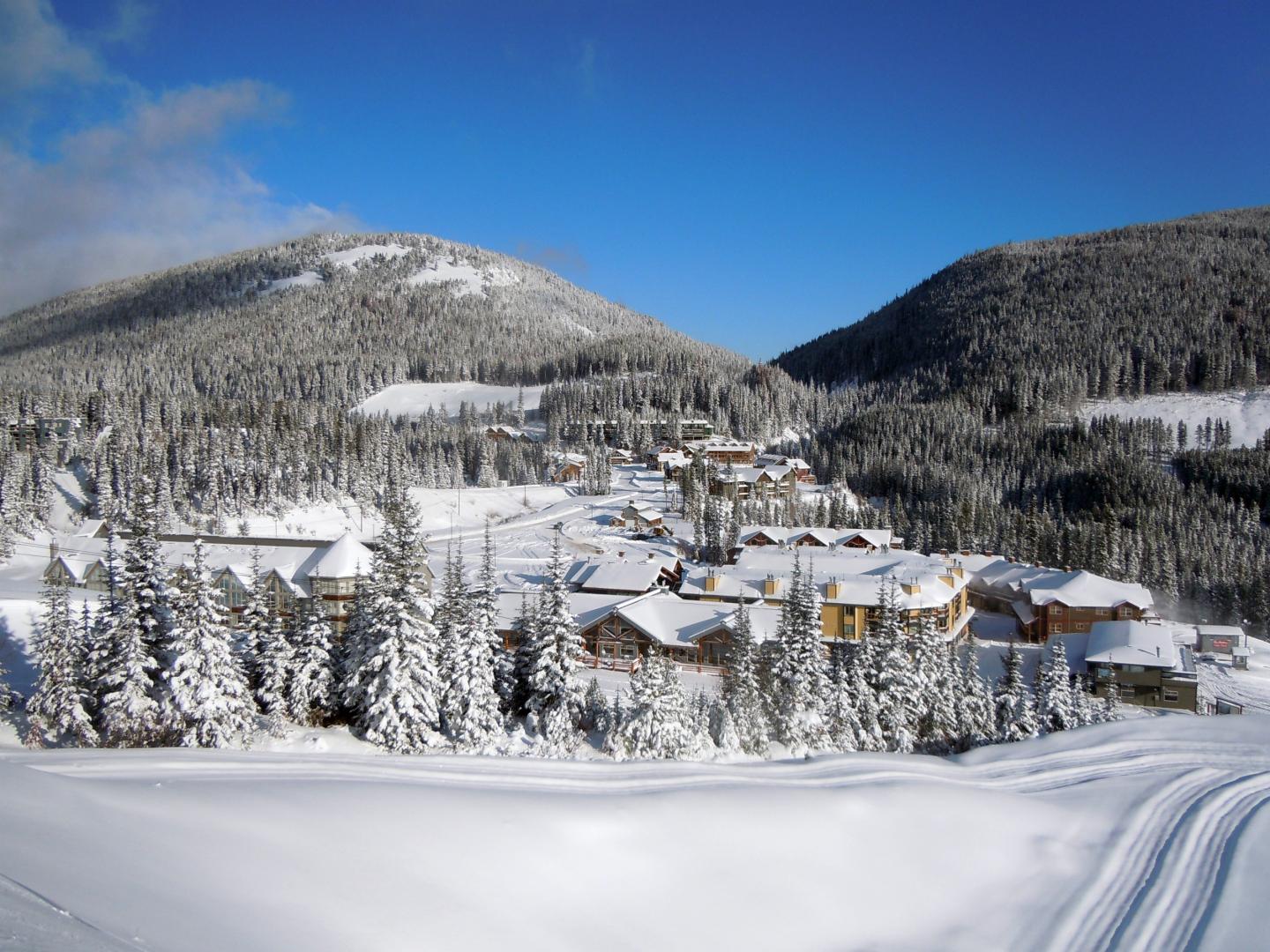 Apex Mountain Resort in Canada - white snow on the ground.