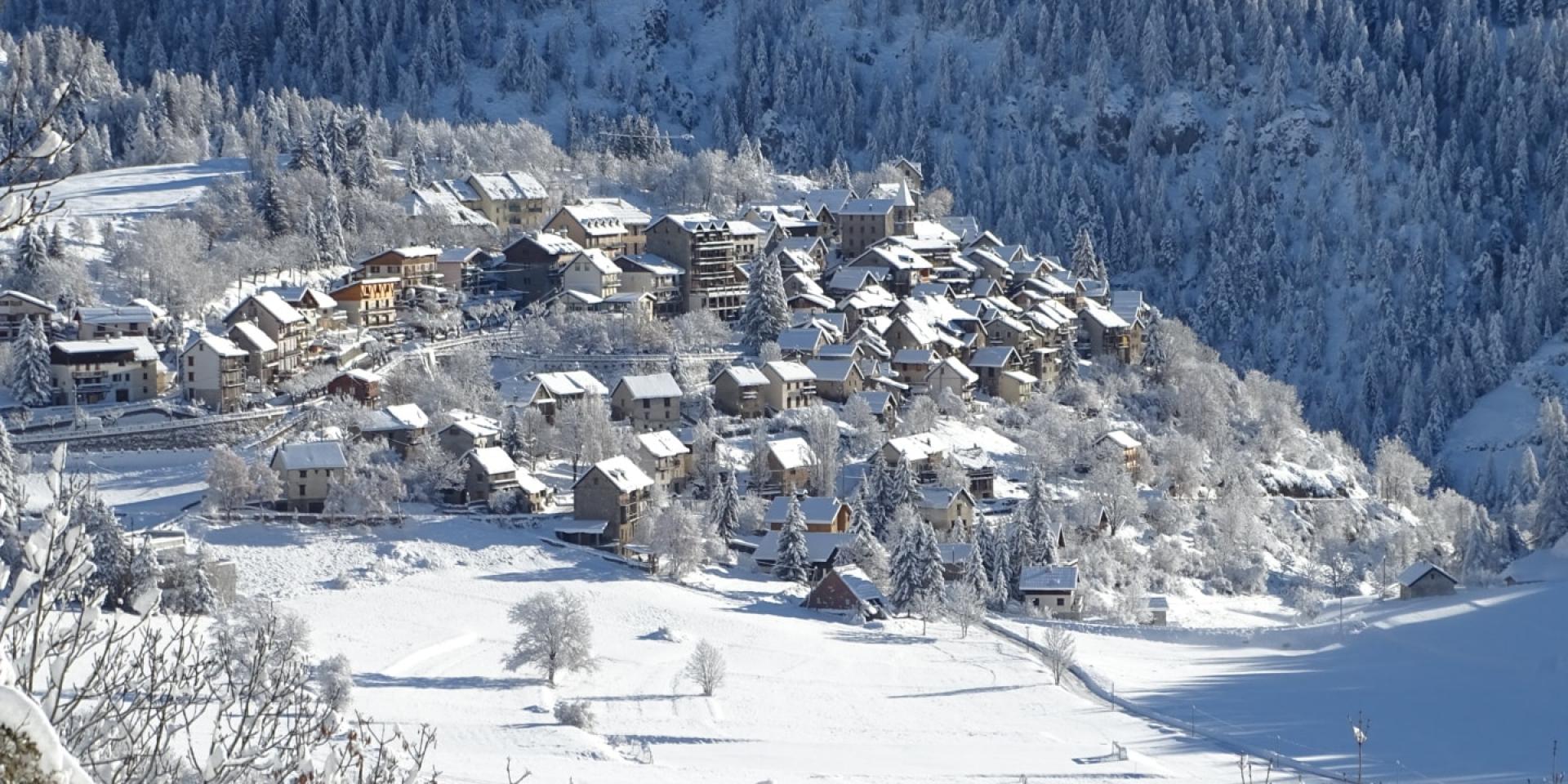 Valberg | Beuil les Launes in France - a snowy village in the french alps.