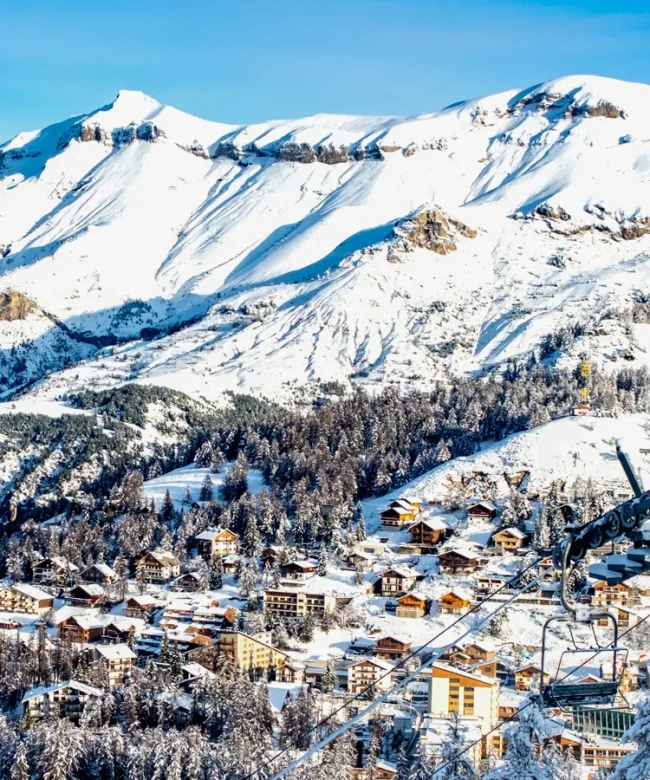 Valberg | Beuil les Launes in France - a snowy mountain town in the french alps.