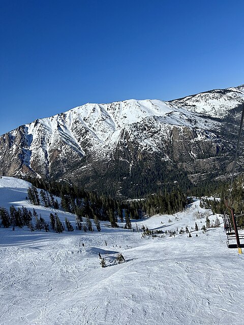 Bear Valley in USA - a view of the mountains from the top of a mountain.