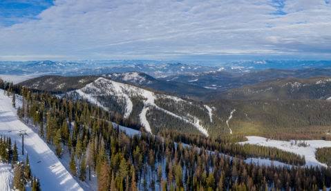 49° North Mountain Resort in USA - the view from the top of the mountain.