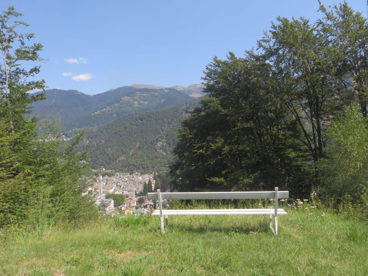 Cui Dariolo – Malesco in Italy - the trees are green.