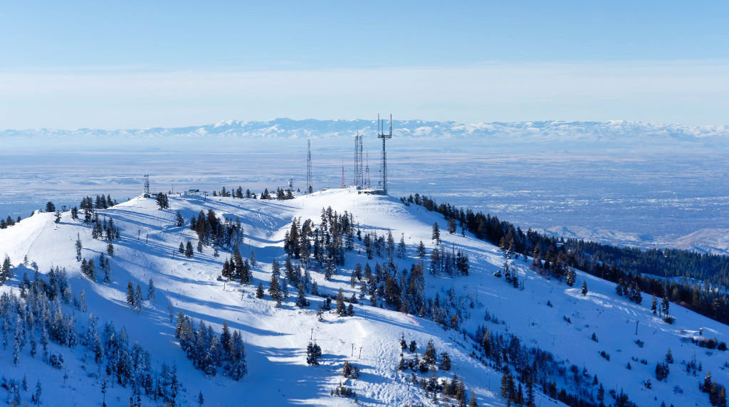 Bogus Basin in USA - a view of the mountains from the top of a mountain.
