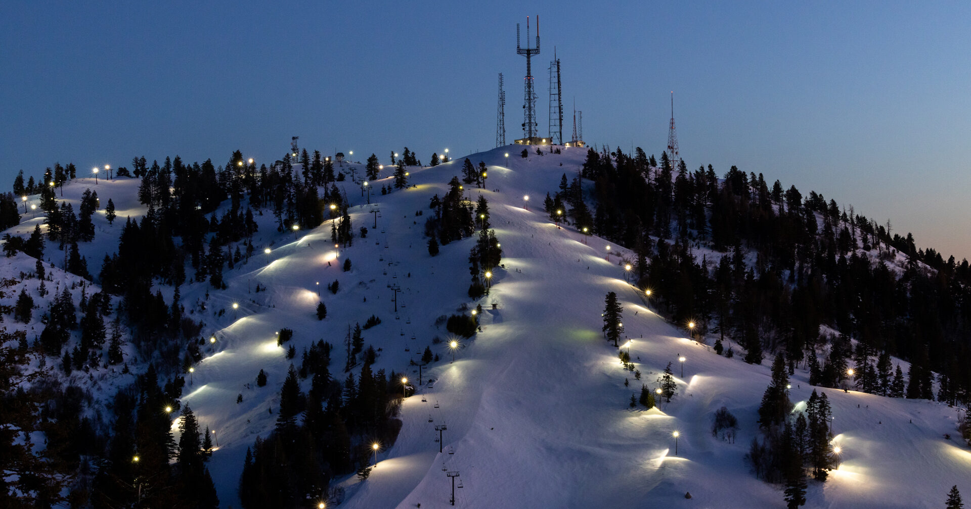 Bogus Basin in USA - a ski slope covered in snow.