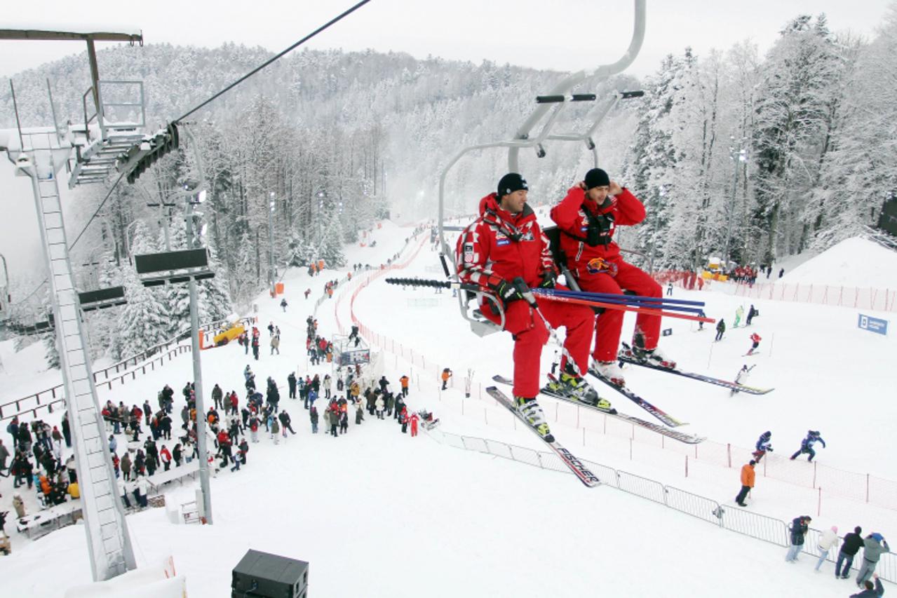 Skijalište Tominac in Croatia - skiers in the snow.