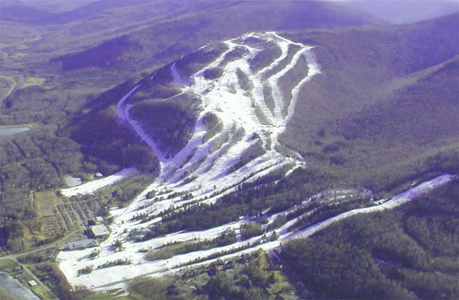 Hunter Mountain in USA - an aerial view of a snow covered mountain.